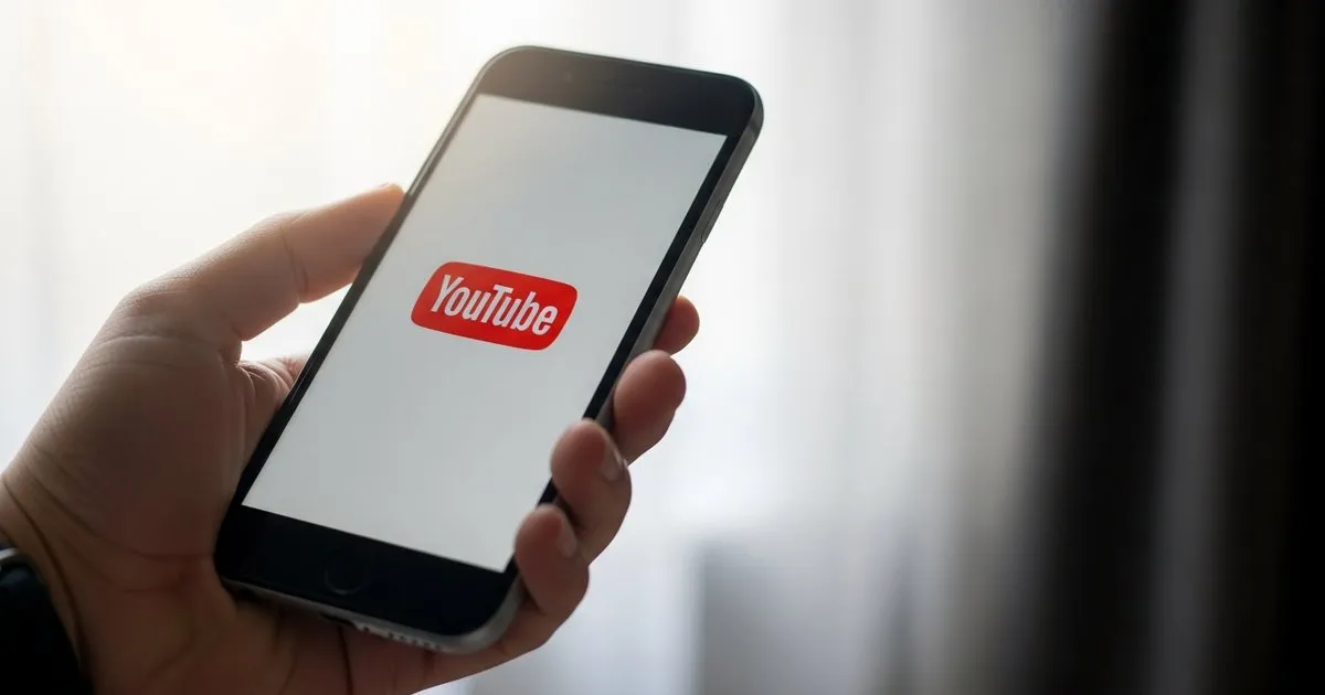 YouTube Just Revived DMs